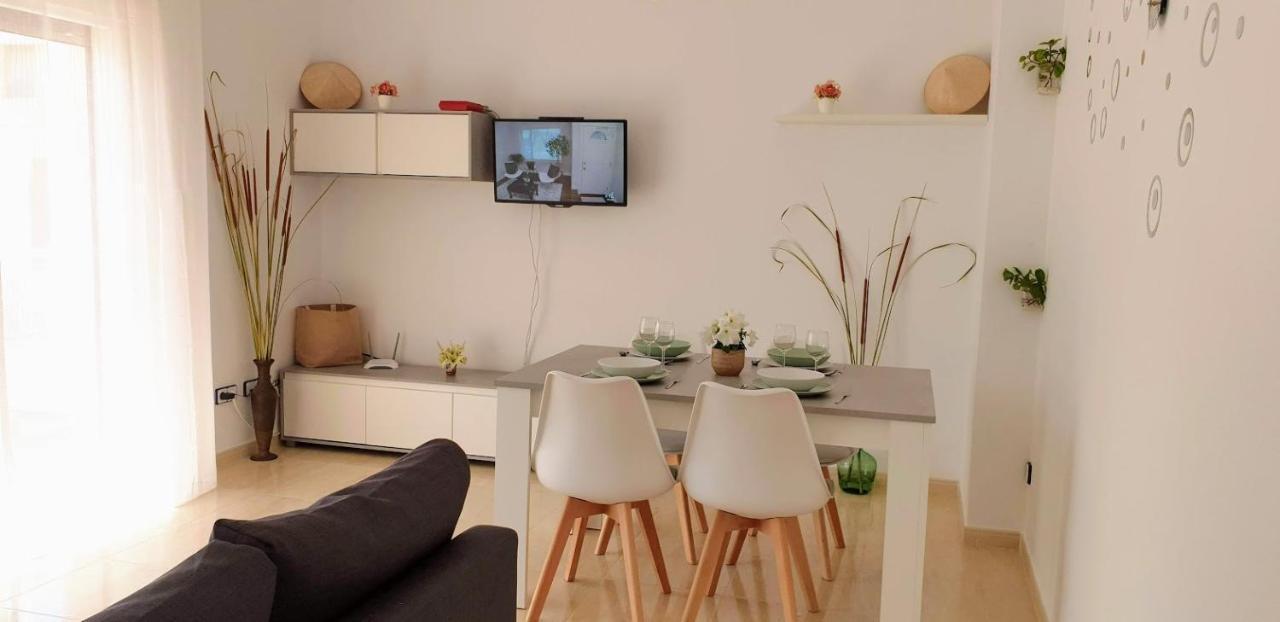 Apartamento Pepa. En El Corazon Del Delta. Sant Jaume d'Enveja Luaran gambar